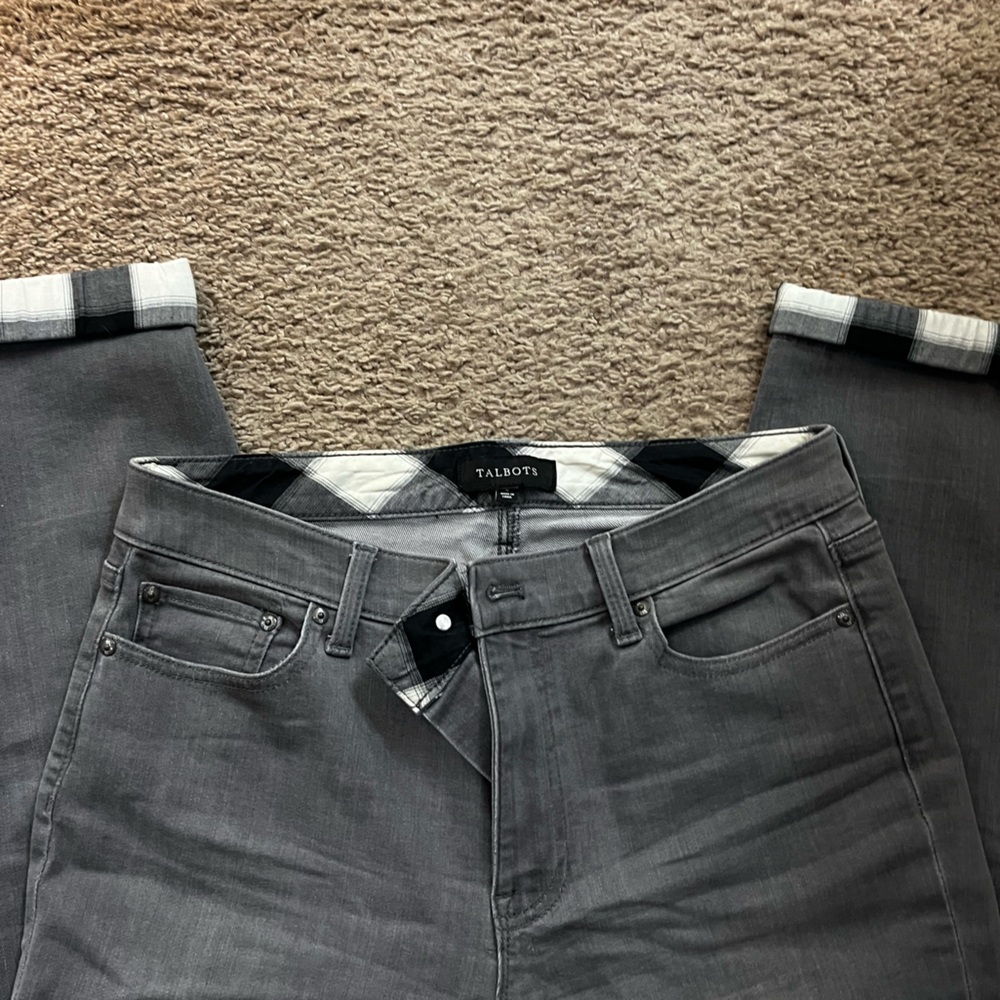 Size 8 Talbots Gray Jeans